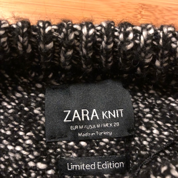 Zara black/white/medium sweater women’s Medium - Picture 2 of 2